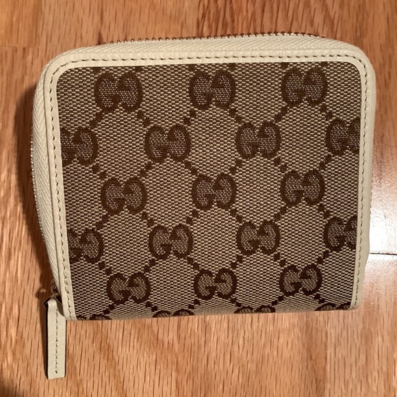 Gucci Wallet - Picture 2 of 5